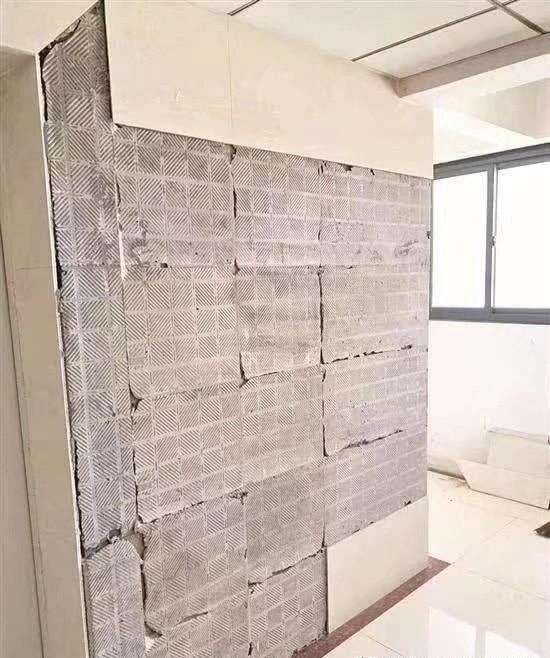 瓷砖空鼓了是什么原因(瓷砖空鼓了是什么原因导致的) 瓷砖空鼓了是什么原因(瓷砖空鼓了是什么原因导致的)